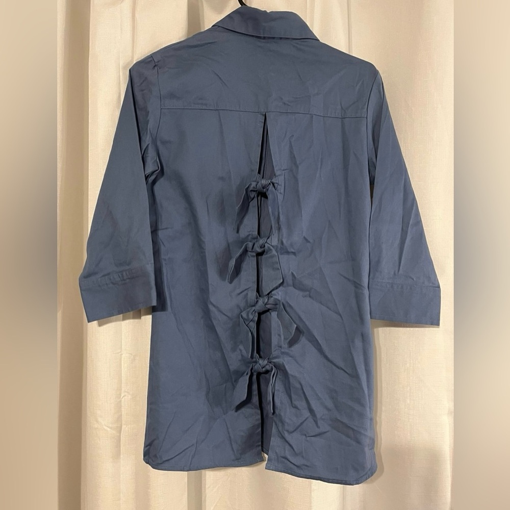 Alexander Michael Snyder Women’s Open Back With Bows Blouse Size XS NWT